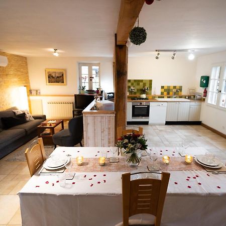Le Manoir De Carlucet Gite Saint-Crépin-et-Carlucet 外观 照片