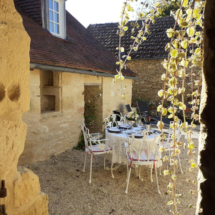 Le Manoir De Carlucet Gite Saint-Crépin-et-Carlucet 外观 照片
