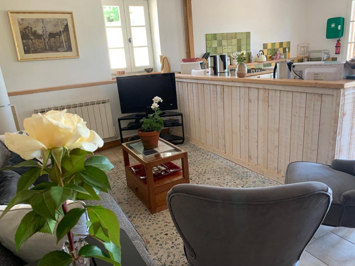 Le Manoir De Carlucet Gite Saint-Crépin-et-Carlucet 外观 照片