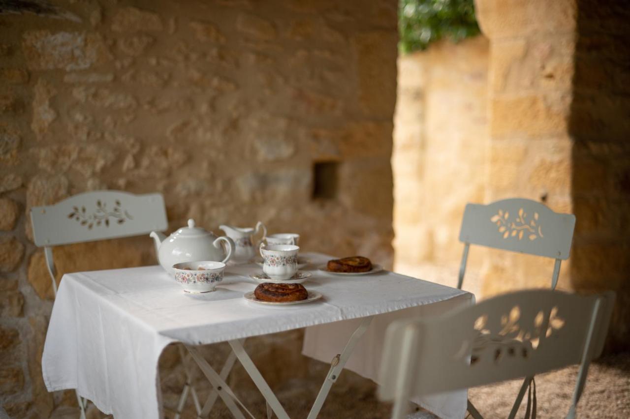 Le Manoir De Carlucet Gite Saint-Crépin-et-Carlucet 外观 照片