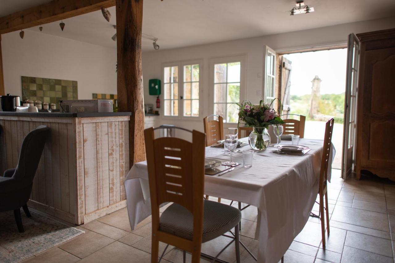 Le Manoir De Carlucet Gite Saint-Crépin-et-Carlucet 外观 照片