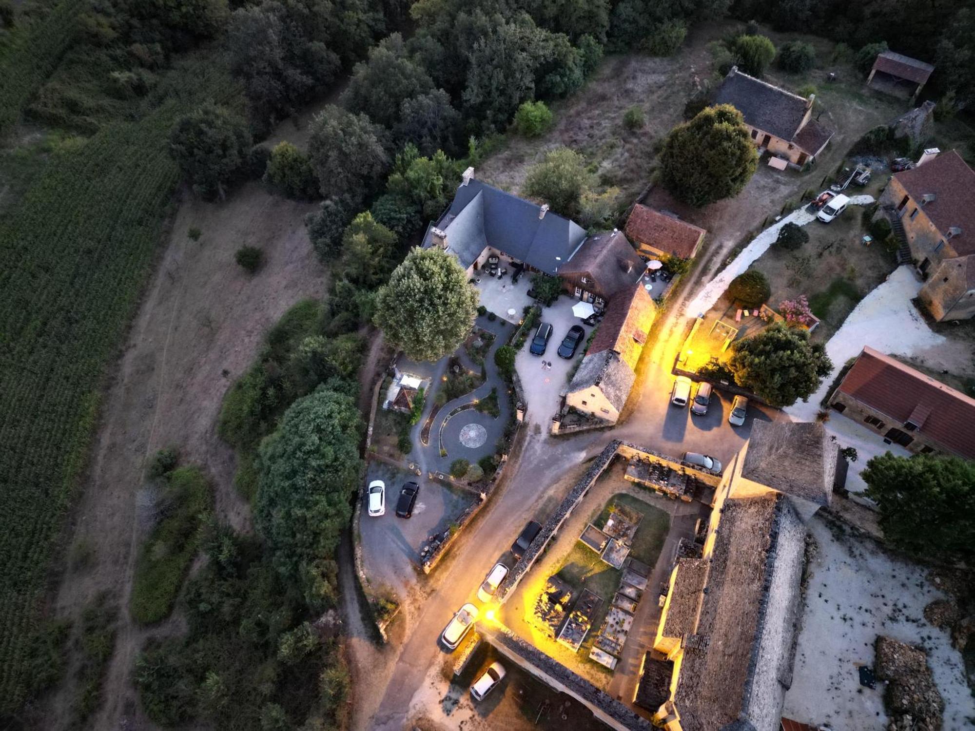 Le Manoir De Carlucet Gite Saint-Crépin-et-Carlucet 外观 照片